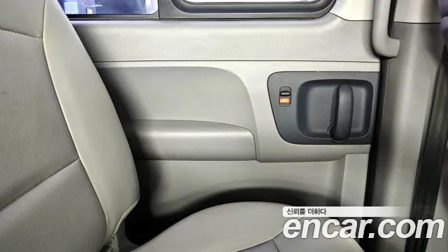 2019 Hyundai The New Grand Starex Van 5-Seater Sold VIN KMFWBX7KBKU071914 – photo 31 2019 Hyundai The New Grand Starex Van 5-Seater Sold VIN KMFWBX7KBKU071914 – photo 31