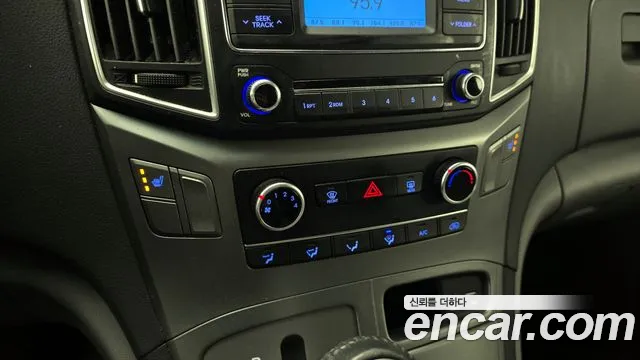 2019 Hyundai The New Grand Starex Van 3-Seater Sold VIN KMFWBX7KBKU076899 – front exterior 2019 Hyundai The New Grand Starex Van 3-Seater Sold VIN KMFWBX7KBKU076899 – front exterior