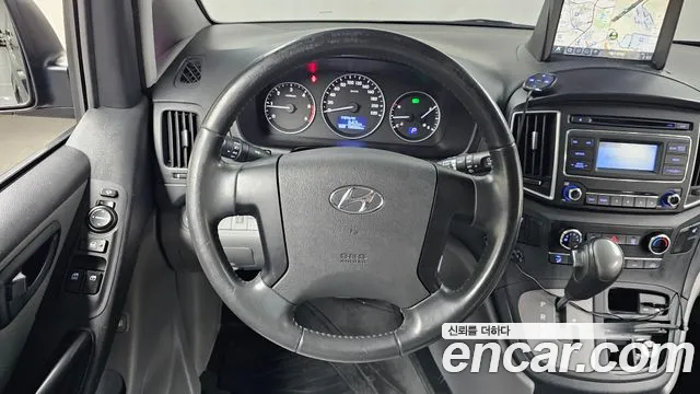 2019 Hyundai The New Grand Starex Van 5-Seater Sold VIN KMFWBX7KBKU077822 – side profile