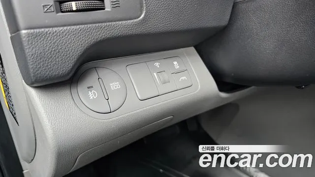 2019 Hyundai The New Grand Starex Van 5-Seater Sold VIN KMFWBX7KBKU077822 – photo 15