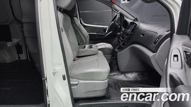 2019 Hyundai The New Grand Starex Van 3-Seater Sold VIN KMFWBX7KBKU089060 – photo 14