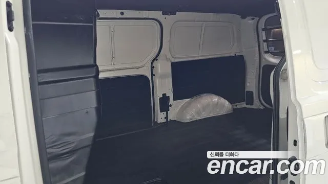 2019 Hyundai The New Grand Starex Van 3-Seater Sold VIN KMFWBX7KBKU093593 – dashboard