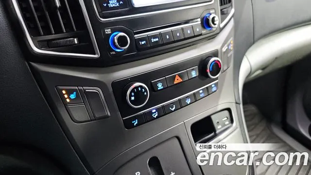 2019 Hyundai The New Grand Starex Van 3-Seater Sold VIN KMFWBX7KBKU095383 – dashboard 2019 Hyundai The New Grand Starex Van 3-Seater Sold VIN KMFWBX7KBKU095383 – dashboard
