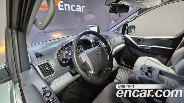 2019 Hyundai The New Grand Starex Van 3-Seater Sold VIN KMFWBX7KBKU095383 – photo 11 2019 Hyundai The New Grand Starex Van 3-Seater Sold VIN KMFWBX7KBKU095383 – photo 11