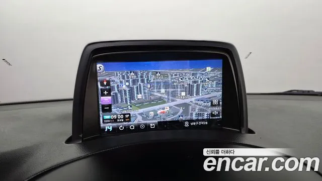 2019 Hyundai The New Grand Starex Van 3-Seater Sold VIN KMFWBX7KBKU095477 – rear exterior