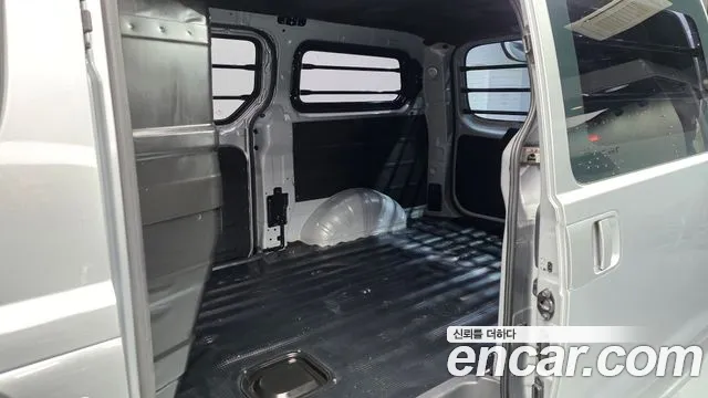 2019 Hyundai The New Grand Starex Van 3-Seater Sold VIN KMFWBX7KBKU095477 – undercarriage