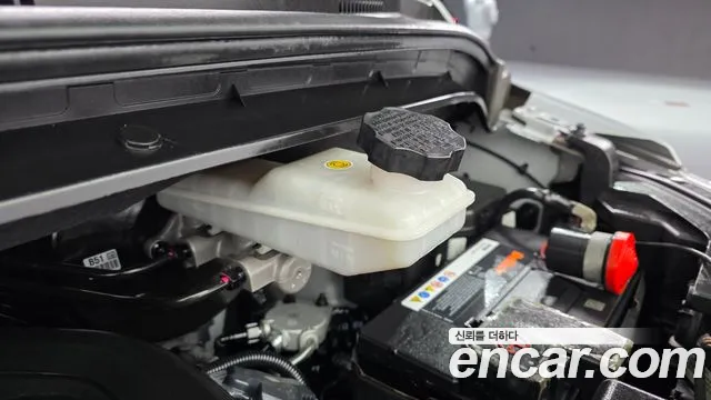 2019 Hyundai The New Grand Starex Van 3-Seater Sold VIN KMFWBX7KBKU095477 – odometer reading