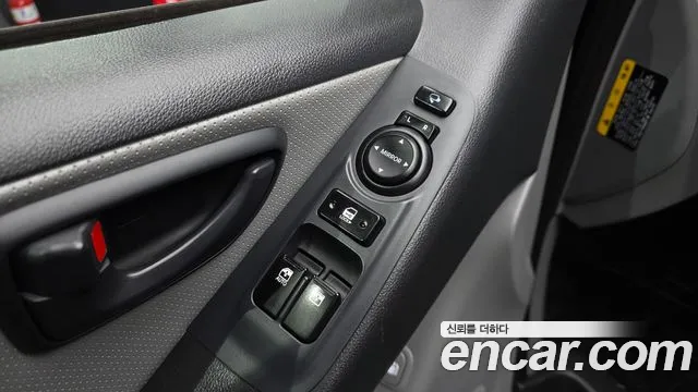 2019 Hyundai The New Grand Starex Van 5-Seater Sold VIN KMFWBX7KBKU097276 – interior seats