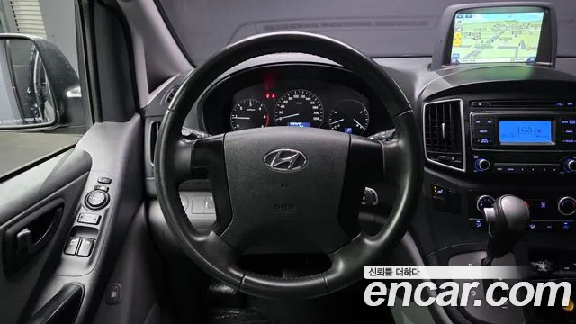 2019 Hyundai The New Grand Starex Van 5-Seater Sold VIN KMFWBX7KBKU097276 – trunk area
