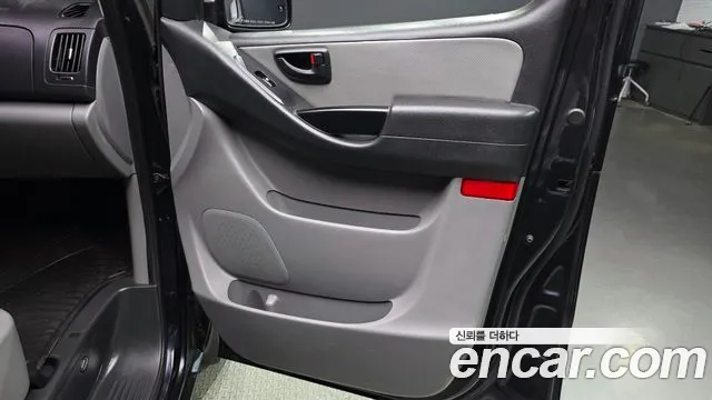 2019 Hyundai The New Grand Starex Van 5-Seater Sold VIN KMFWBX7KBKU097276 – photo 16