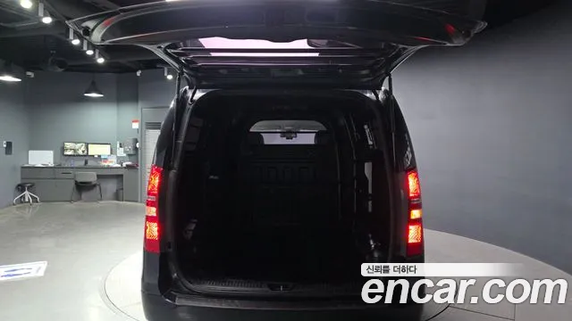 2019 Hyundai The New Grand Starex Van 5-Seater Sold VIN KMFWBX7KBKU097276 – photo 25