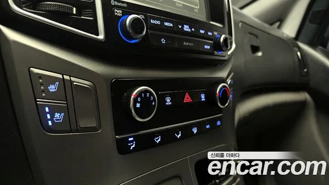 2019 Hyundai The New Grand Starex Van 5-Seater Sold VIN KMFWBX7KBKU994307 – photo 13