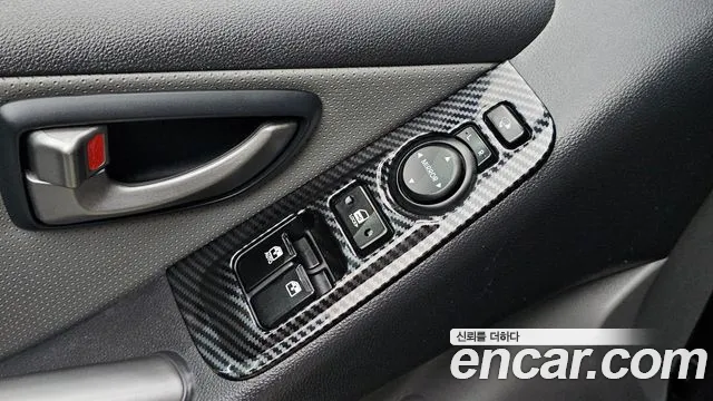 2019 Hyundai The New Grand Starex Van 5-Seater Sold VIN KMFWBX7KBKU998805 – interior seats 2019 Hyundai The New Grand Starex Van 5-Seater Sold VIN KMFWBX7KBKU998805 – interior seats