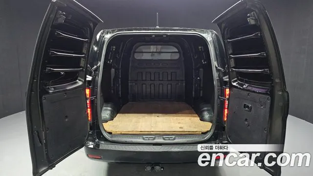 2019 Hyundai The New Grand Starex Van 5-Seater Sold VIN KMFWBX7KBKU998805 – photo 21 2019 Hyundai The New Grand Starex Van 5-Seater Sold VIN KMFWBX7KBKU998805 – photo 21