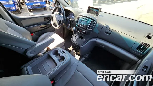 2020 Hyundai The New Grand Starex Van 3-Seater Sold VIN KMFWBX7KBLU117367 – side profile 2020 Hyundai The New Grand Starex Van 3-Seater Sold VIN KMFWBX7KBLU117367 – side profile