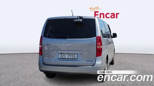 2020 Hyundai The New Grand Starex Van 5-Seater Sold VIN KMFWBX7KBLU120204 – dashboard