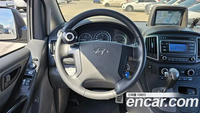 2020 Hyundai The New Grand Starex Van 5-Seater Sold VIN KMFWBX7KBLU120204 – undercarriage