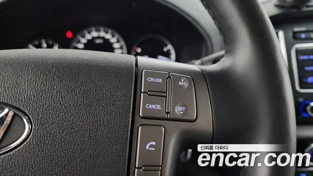 2020 Hyundai The New Grand Starex Van 5-Seater Sold VIN KMFWBX7KBLU124805 – photo 24