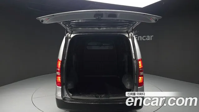 2020 Hyundai The New Grand Starex Van 5-Seater Sold VIN KMFWBX7KBLU127292 – photo 24