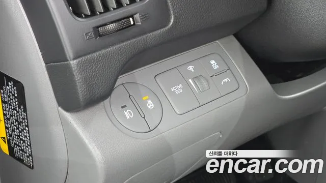 2020 Hyundai The New Grand Starex Van 5-Seater Sold VIN KMFWBX7KBLU127432 – front exterior 2020 Hyundai The New Grand Starex Van 5-Seater Sold VIN KMFWBX7KBLU127432 – front exterior