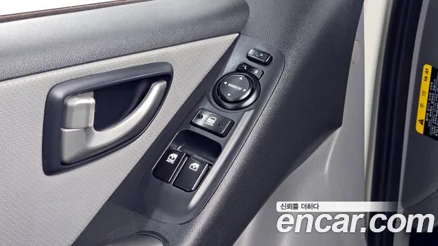 2020 Hyundai The New Grand Starex Van 5-Seater Sold VIN KMFWBX7KBLU127432 – photo 11 2020 Hyundai The New Grand Starex Van 5-Seater Sold VIN KMFWBX7KBLU127432 – photo 11