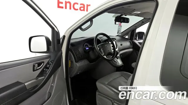 2020 Hyundai The New Grand Starex Van 5-Seater Sold VIN KMFWBX7KBLU127432 – photo 13 2020 Hyundai The New Grand Starex Van 5-Seater Sold VIN KMFWBX7KBLU127432 – photo 13