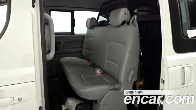 2020 Hyundai The New Grand Starex Van 5-Seater Sold VIN KMFWBX7KBLU127432 – photo 18 2020 Hyundai The New Grand Starex Van 5-Seater Sold VIN KMFWBX7KBLU127432 – photo 18