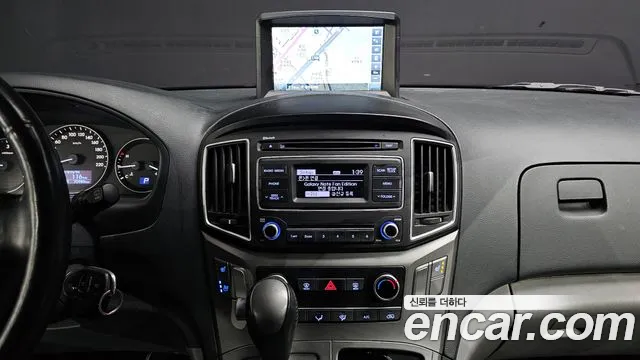 2020 Hyundai The New Grand Starex Van 5-Seater Sold VIN KMFWBX7KBLU137771 – photo 16