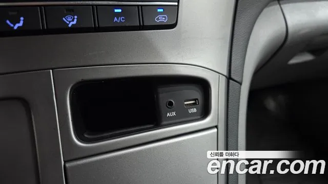 2020 Hyundai The New Grand Starex Van 3-Seater Sold VIN KMFWBX7KBLU145210 – dashboard 2020 Hyundai The New Grand Starex Van 3-Seater Sold VIN KMFWBX7KBLU145210 – dashboard