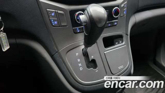 2020 Hyundai The New Grand Starex Van 5-Seater Sold VIN KMFWBX7KBLU147692 – front exterior 2020 Hyundai The New Grand Starex Van 5-Seater Sold VIN KMFWBX7KBLU147692 – front exterior