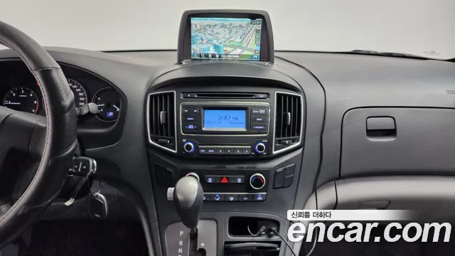 2021 Hyundai The New Grand Starex Van 5-Seater Sold VIN KMFWBX7KBMU160878 – dashboard