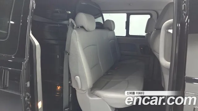 2021 Hyundai The New Grand Starex Van 5-Seater Sold VIN KMFWBX7KBMU164548 – photo 11
