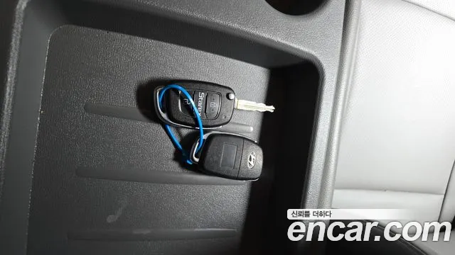 2021 Hyundai The New Grand Starex Van 3-Seater Sold VIN KMFWBX7KBMU173961 – photo 20
