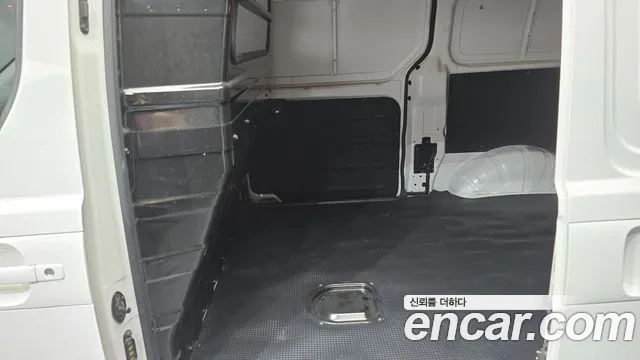 2021 Hyundai The New Grand Starex Van 3-Seater Sold VIN KMFWBX7KBMU173961 – photo 30
