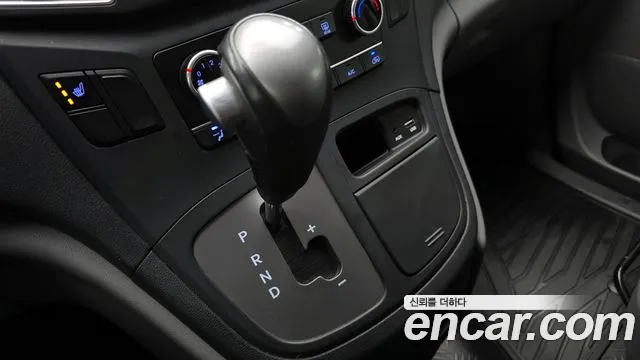 2021 Hyundai The New Grand Starex Van 5-Seater Sold VIN KMFWBX7KBMU177218 – photo 23