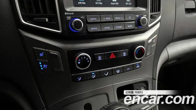 2021 Hyundai The New Grand Starex Van 3-Seater Sold VIN KMFWBX7KBMU188668 – photo 15 2021 Hyundai The New Grand Starex Van 3-Seater Sold VIN KMFWBX7KBMU188668 – photo 15