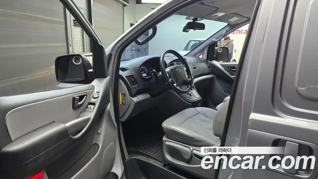 2021 Hyundai The New Grand Starex Van 3-Seater Sold VIN KMFWBX7KBMU194608 – photo 16 2021 Hyundai The New Grand Starex Van 3-Seater Sold VIN KMFWBX7KBMU194608 – photo 16