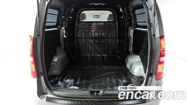 2021 Hyundai The New Grand Starex Van 5-Seater Sold VIN KMFWBX7KBMU198060 – photo 14