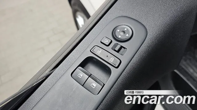 2022 Hyundai Staria Cargo 5-Seater Sold VIN KMFYCX71BNU036461 – rear exterior