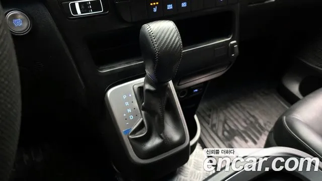 2022 Hyundai Staria Cargo 5-Seater Sold VIN KMFYCX71BNU056173 – dashboard