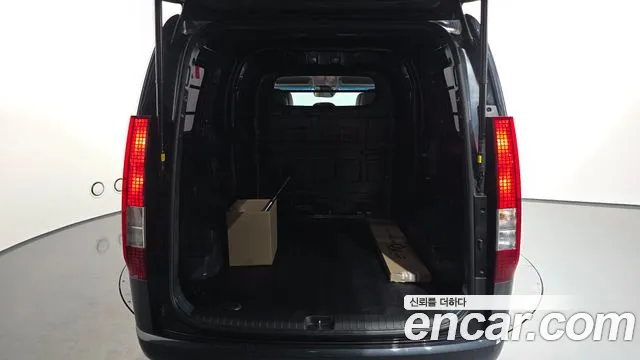 2023 Hyundai Staria Cargo 5-Seater Sold VIN KMFYCX71BPC104098 – photo 28