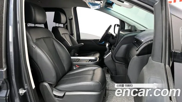 2023 Hyundai Staria Cargo 5-Seater Sold VIN KMFYCX71BPC104098 – photo 32