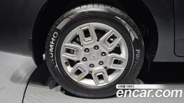 2023 Hyundai Staria Cargo 5-Seater Sold VIN KMFYCX71BPC109873 – photo 29