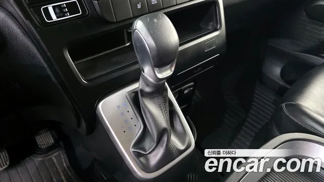 2023 Hyundai Staria Cargo 5-Seater Sold VIN KMFYCX71BPU074475 – front exterior