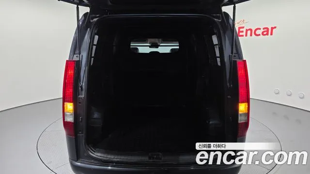2023 Hyundai Staria Cargo 5-Seater Sold VIN KMFYCX71BPU096035 – interior seats 2023 Hyundai Staria Cargo 5-Seater Sold VIN KMFYCX71BPU096035 – interior seats