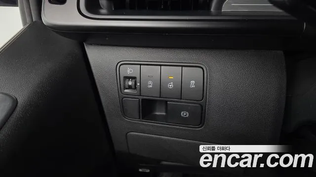 2023 Hyundai Staria Cargo 5-Seater Sold VIN KMFYCX71BPU096035 – photo 12 2023 Hyundai Staria Cargo 5-Seater Sold VIN KMFYCX71BPU096035 – photo 12
