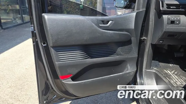 2023 Hyundai Staria Cargo 5-Seater Sold VIN KMFYCX71BPU119120 – photo 14 2023 Hyundai Staria Cargo 5-Seater Sold VIN KMFYCX71BPU119120 – photo 14
