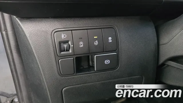 2023 Hyundai Staria Cargo 5-Seater Sold VIN KMFYCX71BPU121177 – front exterior
