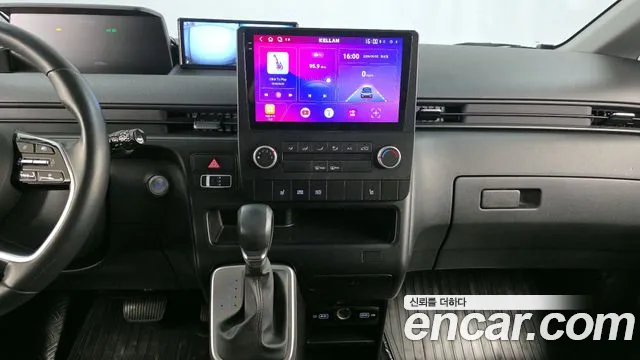 2023 Hyundai Staria Cargo 5-Seater Sold VIN KMFYCX71BPU127154 – exterior detail 2023 Hyundai Staria Cargo 5-Seater Sold VIN KMFYCX71BPU127154 – exterior detail