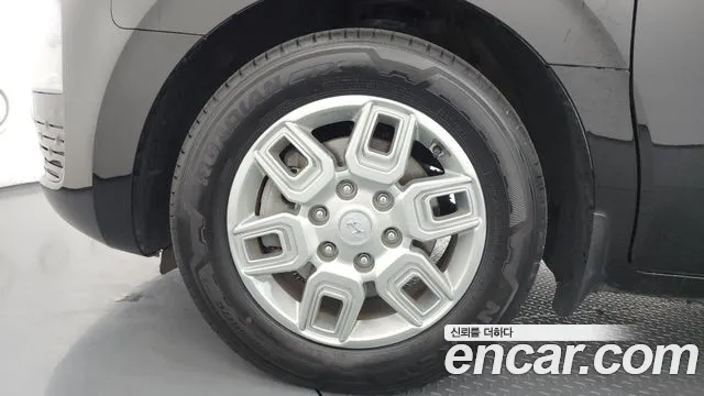 2024 Hyundai Staria Cargo 5-Seater Sold VIN KMFYCX71BRU163802 – front exterior